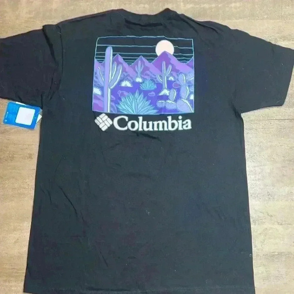 Columbia T shirt , size Large. NWT - Picture 1 of 5